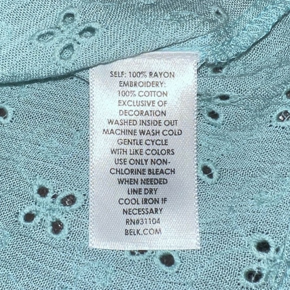 New Directions Top - Picture 4 of 5